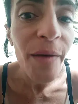 Snapshot of Gecenin_Kralicesi chatting on 09-25-25, 10:08 Gecenin Kralicesi online show from 09-25-25, 10:08