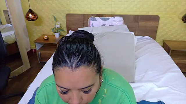 fat naughtyass online show from 03-25-26, 01:28