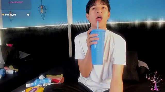 AleAurarashi online show from 09-09-25, 10:15