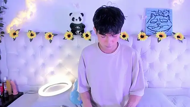 AleAurarashi online show from 01-17-26, 05:34