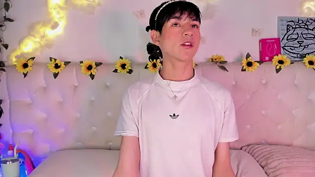 AleAurarashi online show from 03-07-26, 03:47