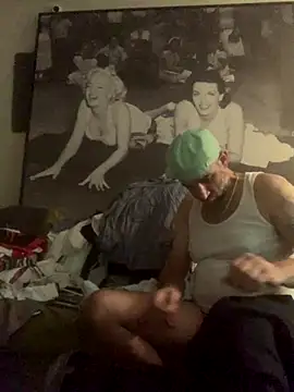 Hothotboyg online show from 10-02-25, 03:02