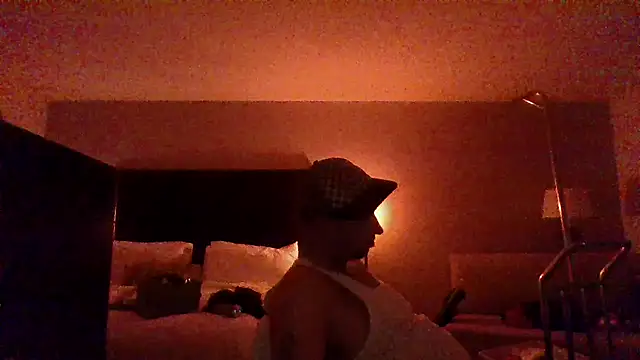 Hothotboyg online show from 05-10-26, 10:42