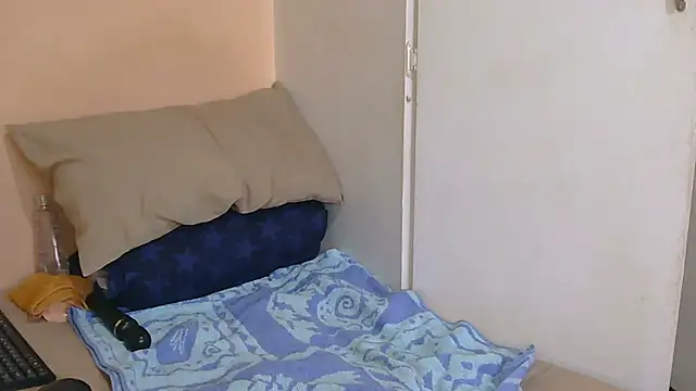 Snapshot of EbonyPhatBooty chatting on 09-25-25, 06:39 EbonyPhatBooty online show from 09-25-25, 06:39