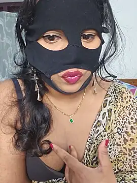 Snapshot of Hima_kerala chatting on 07-12-26, 06:21 Hima kerala online show from 07-12-26, 06:21