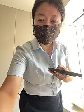 300-AMAM online show from 09-30-25, 03:00