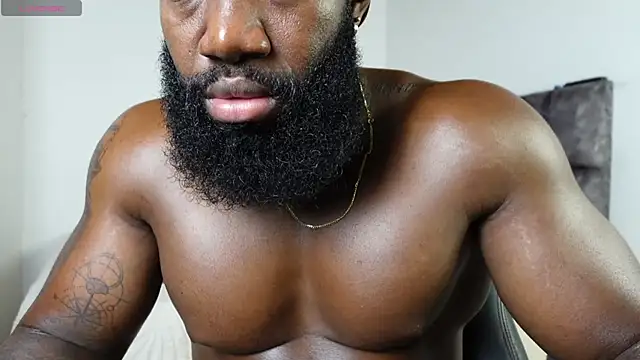 Snapshot of james_musclebbc chatting on 06-30-26, 11:39 james musclebbc online show from 06-30-26, 11:39