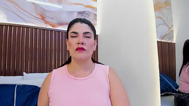 Roxie-NS online show from 12-01-25, 12:54