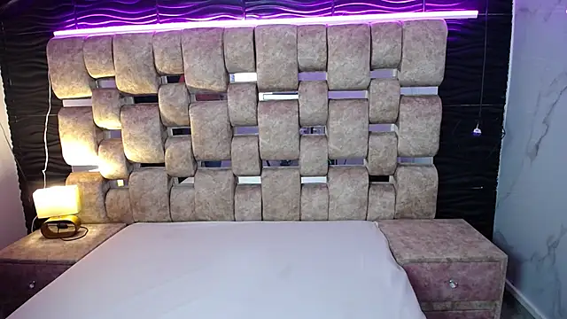 Snapshot of NatyyAlex chatting on 09-11-25, 12:05 NatyyAlex online show from 09-11-25, 12:05