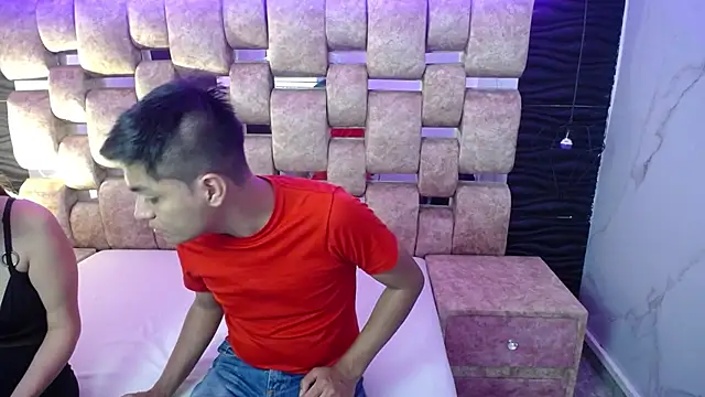 Snapshot of NatyyAlex chatting on 10-28-25, 08:11 NatyyAlex online show from 10-28-25, 08:11