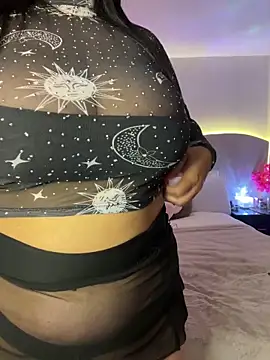 Snapshot of Vicky_Saidi chatting on 02-11-26, 09:36 Vicky Saidi online show from 02-11-26, 09:36