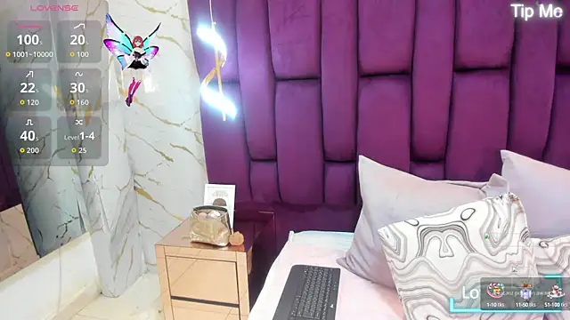 megannherrera online show from 09-15-25, 12:16