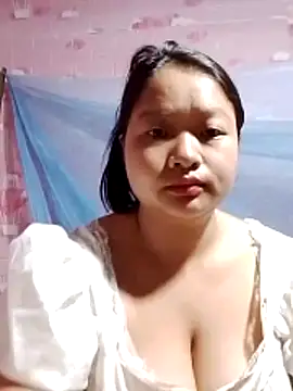 Snapshot of girl-babi chatting on 06-21-26, 03:09 girl-babi online show from 06-21-26, 03:09