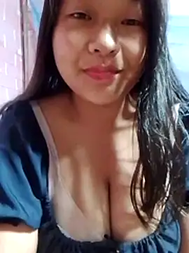 Snapshot of girl-babi chatting on 06-26-26, 03:33 girl-babi online show from 06-26-26, 03:33