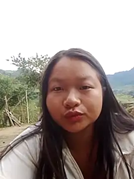 Snapshot of girl-babi chatting on 07-04-26, 01:23 girl-babi online show from 07-04-26, 01:23
