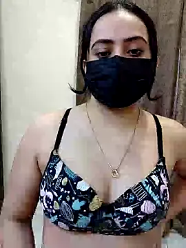 Snapshot of sexy_aaliya_hamidi chatting on 11-15-25, 07:16 sexy aaliya hamidi online show from 11-15-25, 07:16