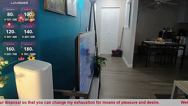 Snapshot of SHEILYN_ chatting on 05-27-26, 03:36 SHEILYN online show from 05-27-26, 03:36