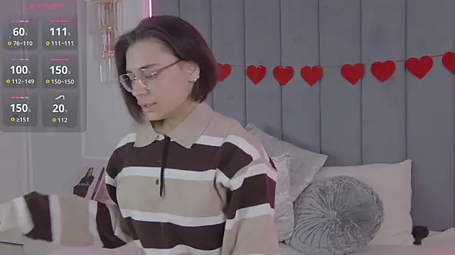 VioletAsh online show from 03-05-26, 04:52