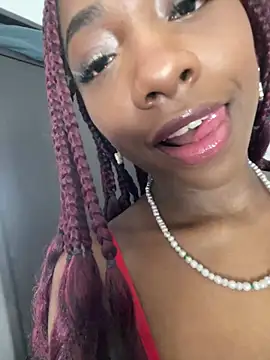 Snapshot of Astergray21 chatting on 02-18-26, 01:07 Astergray21 online show from 02-18-26, 01:07