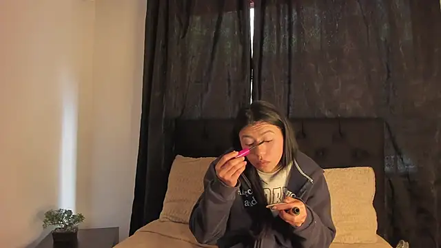 Tiffany Nm online show from 10-17-25, 01:03