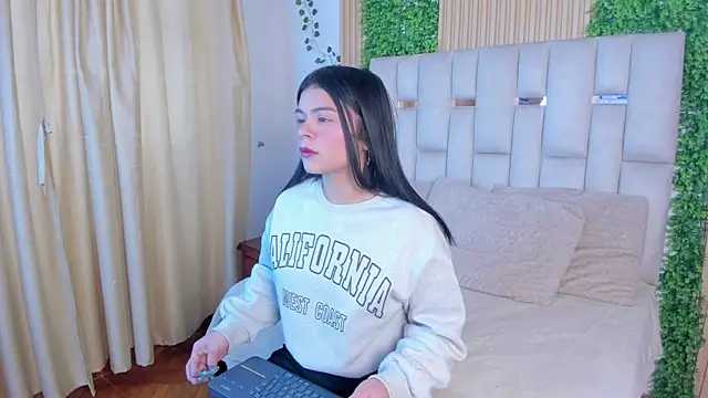 Jade Nmm online show from 01-19-26, 01:59