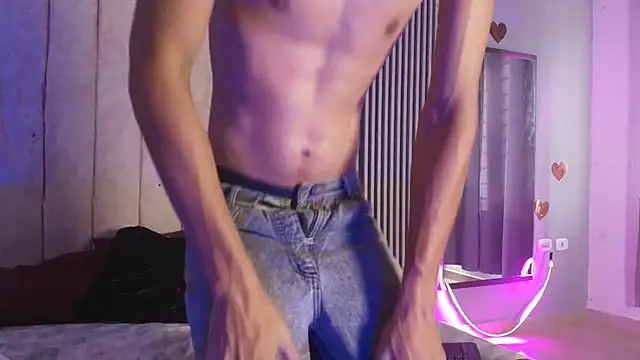 Snapshot of DustinandJordan chatting on 11-20-25, 01:33 DustinandJordan online show from 11-20-25, 01:33