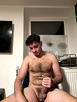 Snapshot of amo660 chatting on 10-21-25, 09:15 amo660 online show from 10-21-25, 09:15