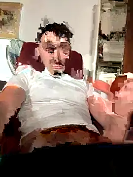 Snapshot of amo660 chatting on 12-01-25, 11:26 amo660 online show from 12-01-25, 11:26