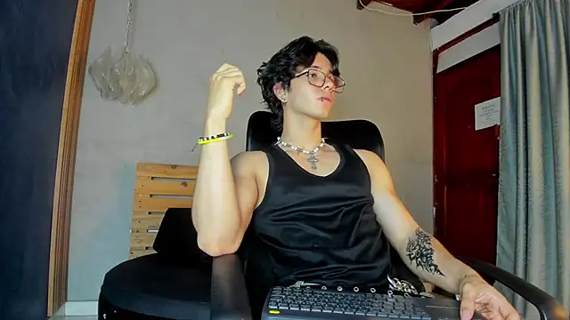 Markuss   online show from 10-16-25, 03:07