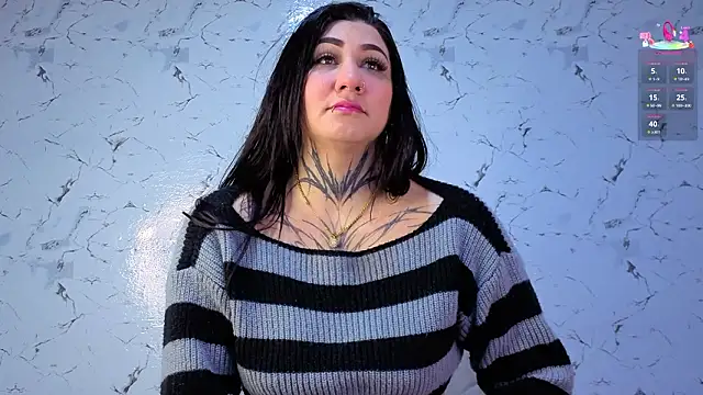 Snapshot of andrea_miller1 chatting on 02-18-26, 02:40 andrea miller1 online show from 02-18-26, 02:40