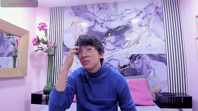 Desire Ecstasy online show from 10-21-25, 01:12