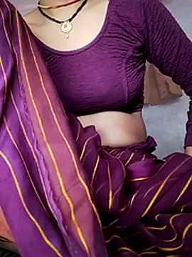 Snapshot of Hut_rotu_cute chatting on 05-10-26, 05:18 Hut rotu cute online show from 05-10-26, 05:18