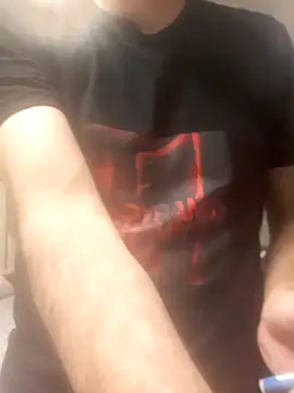 Snapshot of Gearsuit chatting on 10-17-25, 10:51 Gearsuit online show from 10-17-25, 10:51