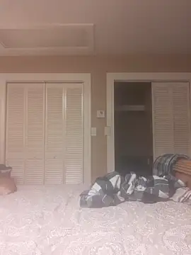 Gearsuit online show from 02-15-26, 06:04