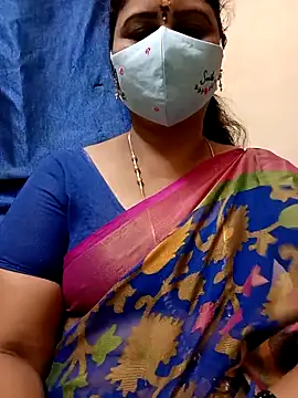 Snapshot of sushma26 chatting on 04-22-26, 05:58 sushma26 online show from 04-22-26, 05:58