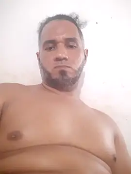 Snapshot of Miler247198 chatting on 10-30-25, 07:21 Miler247198 online show from 10-30-25, 07:21