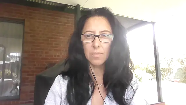 CleopatraGirl online show from 11-01-25, 11:18