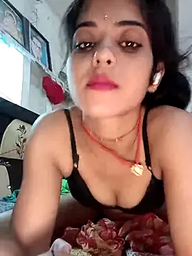 Snapshot of Rachna_Love chatting on 09-16-25, 07:20 Rachna Love online show from 09-16-25, 07:20