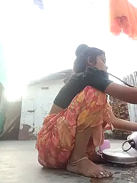 Snapshot of Rachna_Love chatting on 10-10-25, 01:48 Rachna Love online show from 10-10-25, 01:48