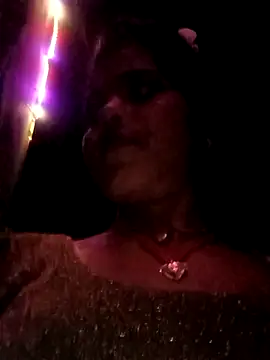 Snapshot of Rachna_Love chatting on 10-19-25, 01:12 Rachna Love online show from 10-19-25, 01:12