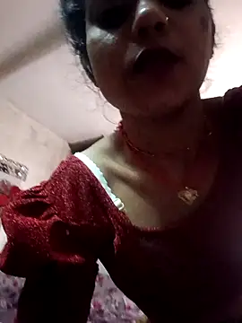 Snapshot of Rachna_Love chatting on 11-02-25, 09:44 Rachna Love online show from 11-02-25, 09:44