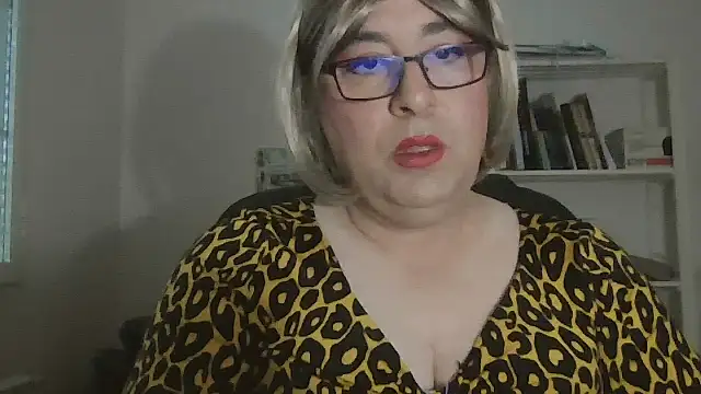 nataliacd online show from 11-15-25, 01:29