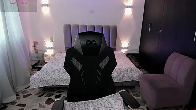 Snapshot of PauliinaBelle_ chatting on 06-22-26, 02:14 PauliinaBelle online show from 06-22-26, 02:14