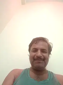 vardh033 online show from 09-17-25, 08:05