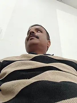 vardh033 online show from 01-16-26, 07:34