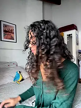 Snapshot of LibertyLust chatting on 12-17-25, 12:22 LibertyLust online show from 12-17-25, 12:22