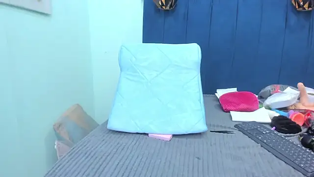 Snapshot of Adrianasex_69x chatting on 06-22-26, 01:18 Adrianasex 69x online show from 06-22-26, 01:18