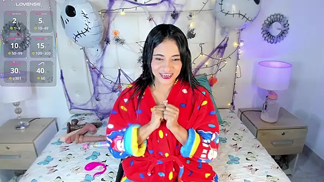 sara coor online show from 10-27-25, 11:14