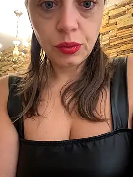 ladywithbigass online show from 09-26-25, 05:00