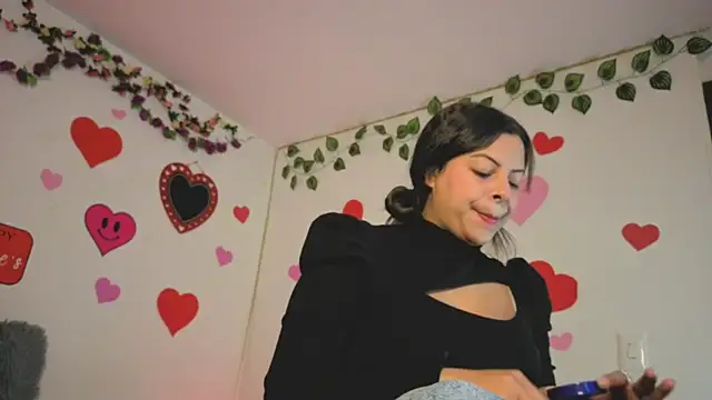 MiaCollinssx online show from 02-18-26, 03:19